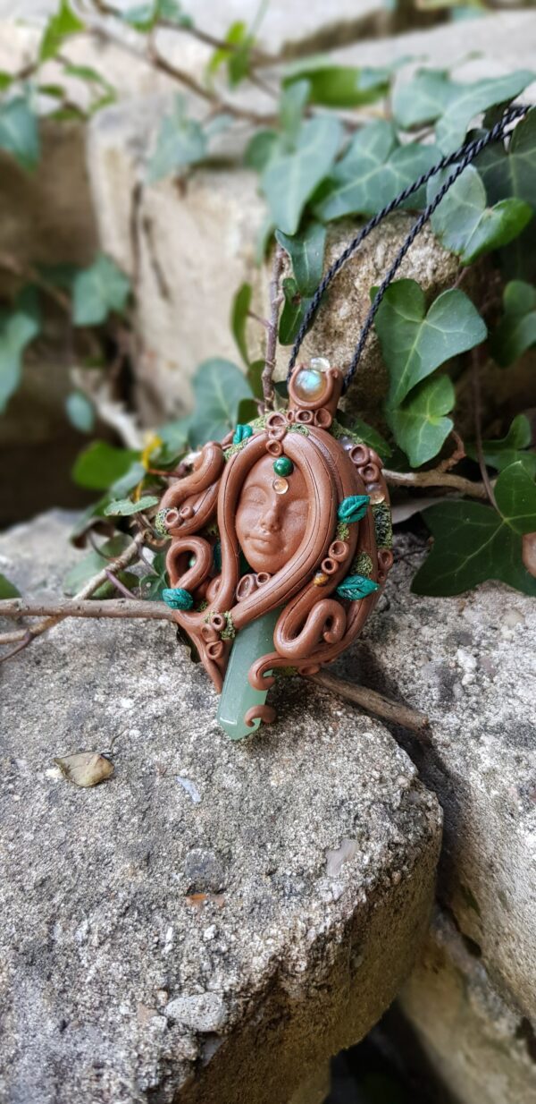 Pendentif Déesse de la forêt "déesse des sous-bois" – Image 3