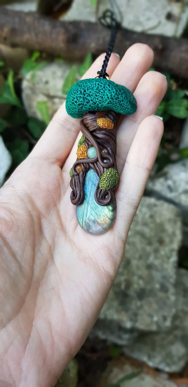 Pendentif arbre de vie "le petit monde des lutins" – Image 2